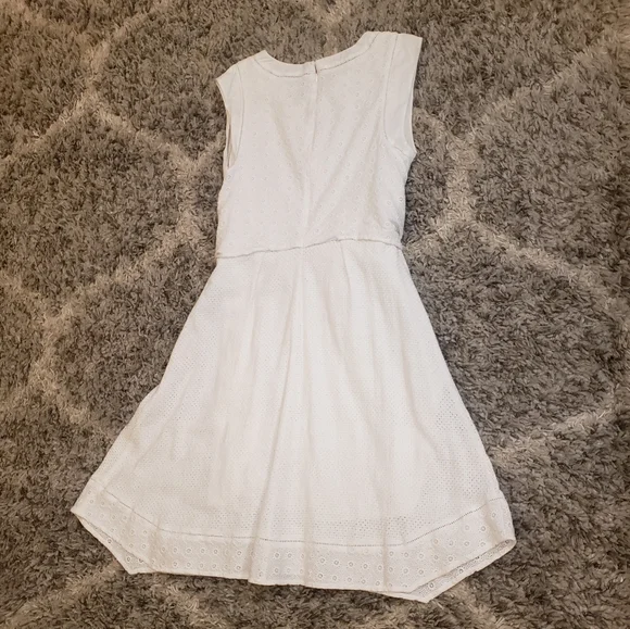 CAbi Lizzie Sleeveless Eyelet Lace Fit & Flare Dress in White - Picture 4 of 5